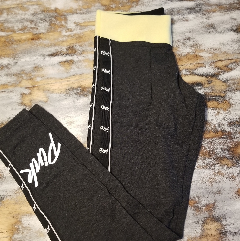 Dark gray leggings